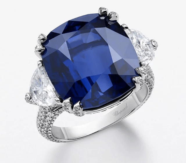 �����鱦��һ���亱��ʯϵ��:10.88ctŨ�ʷ���,4.1ctŨ������