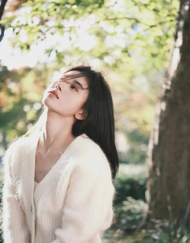 姐妹 2022年必买的5件毛衣，显瘦又时髦，太美了