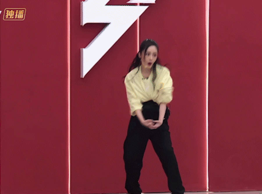 喜剧|《浪姐2》排练太搞笑，8大喜剧人集结，那英成雕像，贾青拜早年？