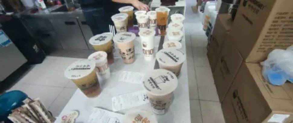福州奶茶加盟店排行榜_90后女孩辞职开奶茶店,3个月赔了全部积蓄:现实远比想象中更骨折
