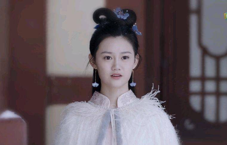 《有翡》霓裳夫人一句话谢允慌了,他和蓬莱有何关系?