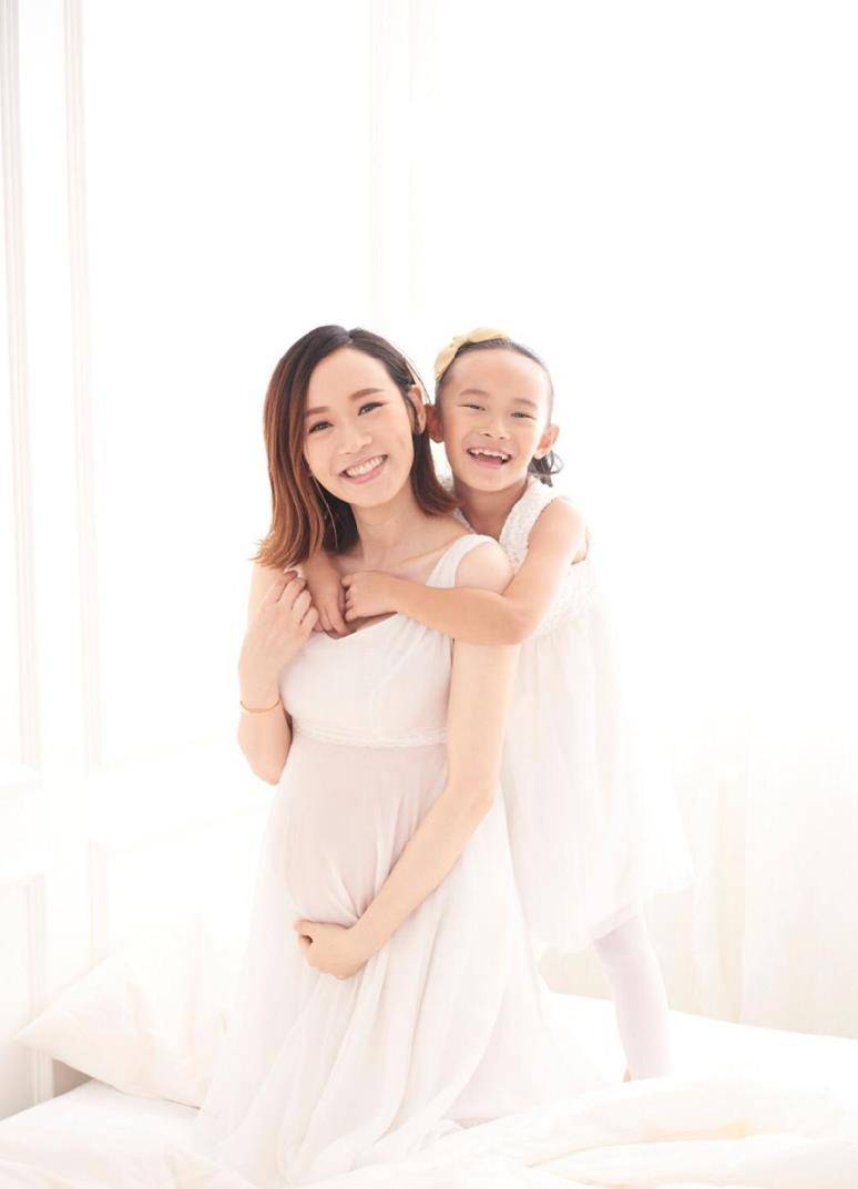 杨思琦|41岁杨思琦平安诞二胎，拒透露孩子性别，7岁女儿生父至今不详