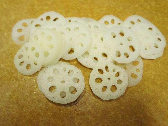 东西都准备齐全啦,下面我们来学习下具体要如何制作这道美味的椰丝糖