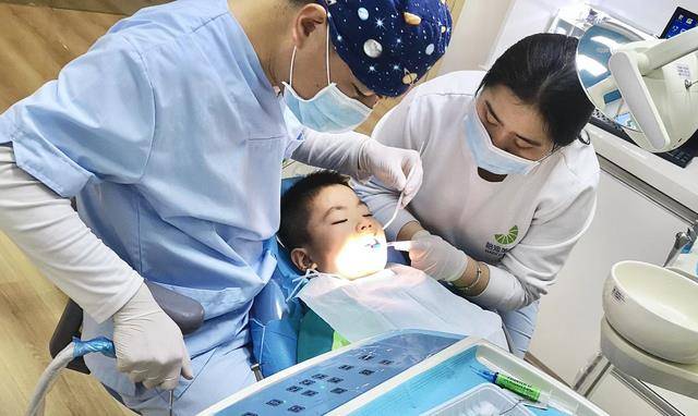 需求进价1万卖5万，一个“暴利行业”诞生，有甚者年收入超8亿