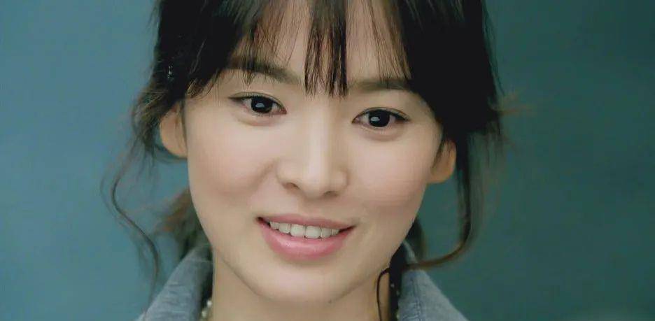 棕色画眉不贴骨，一定很辛苦（宋小宝让我顿悟）