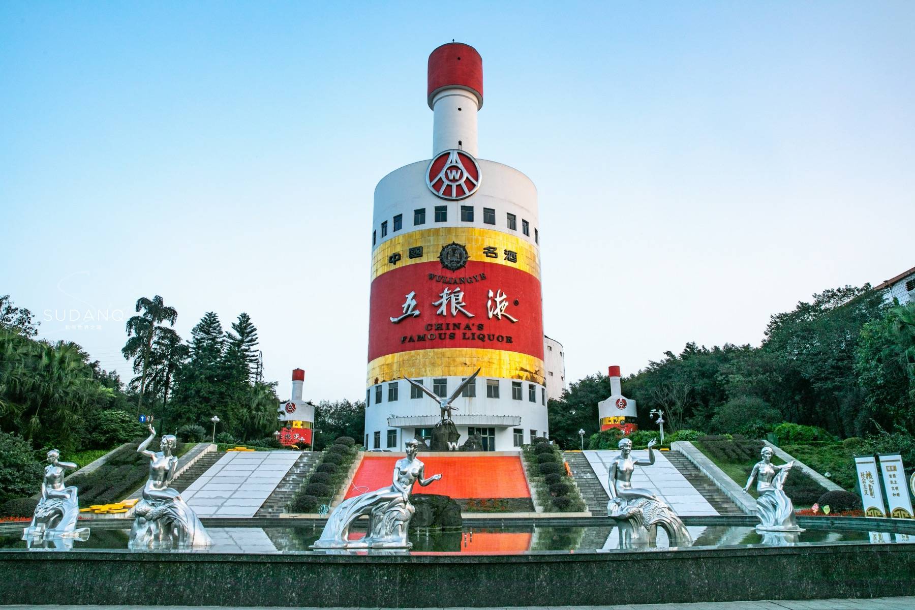 原创中国白酒为什么要看向四川宜宾白酒黄金区的中国酒都