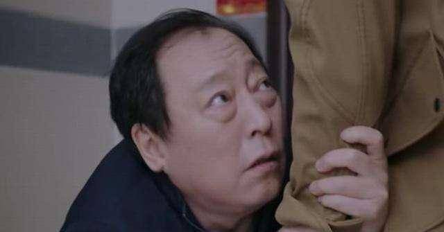 因为|他是戏精担当,号称东北吴彦祖,年轻时毫不起眼,59岁终成名