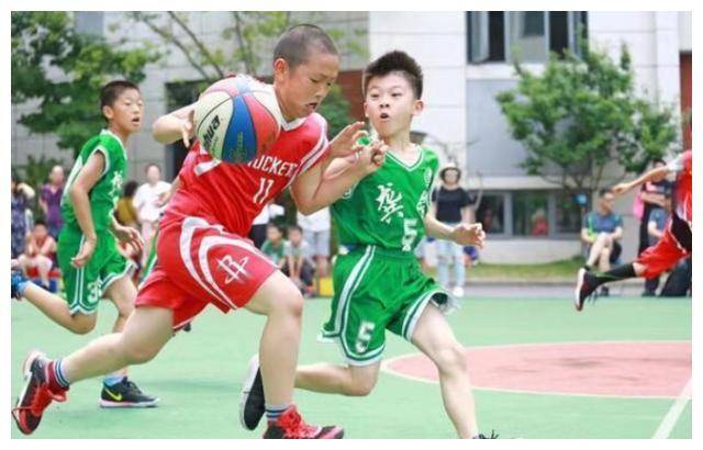 方法|12岁男孩身高195厘米! 00后身高突出,这些方法可以学一学