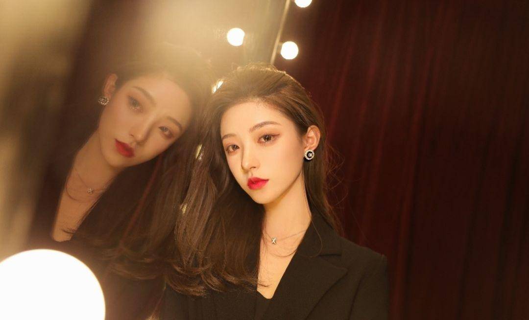 雪梨年会不仅是网红脸连连看,还送豪车,爱马仕,百万现金!