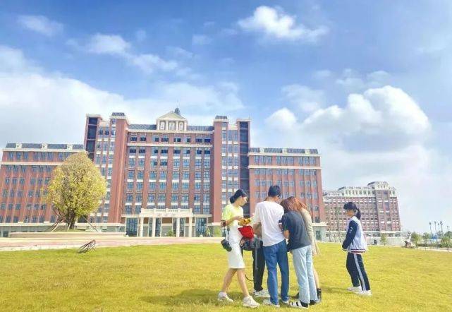 江門校區歡迎報考廣州華立學院(原廣東工業大學華立學院)學校代碼