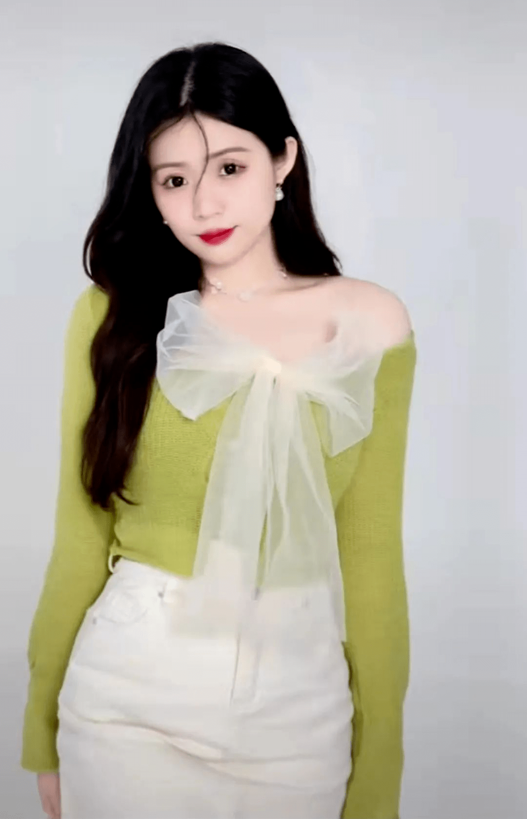 体重避坑指南：微胖女生必学这4种穿搭方法，显瘦显高又好看