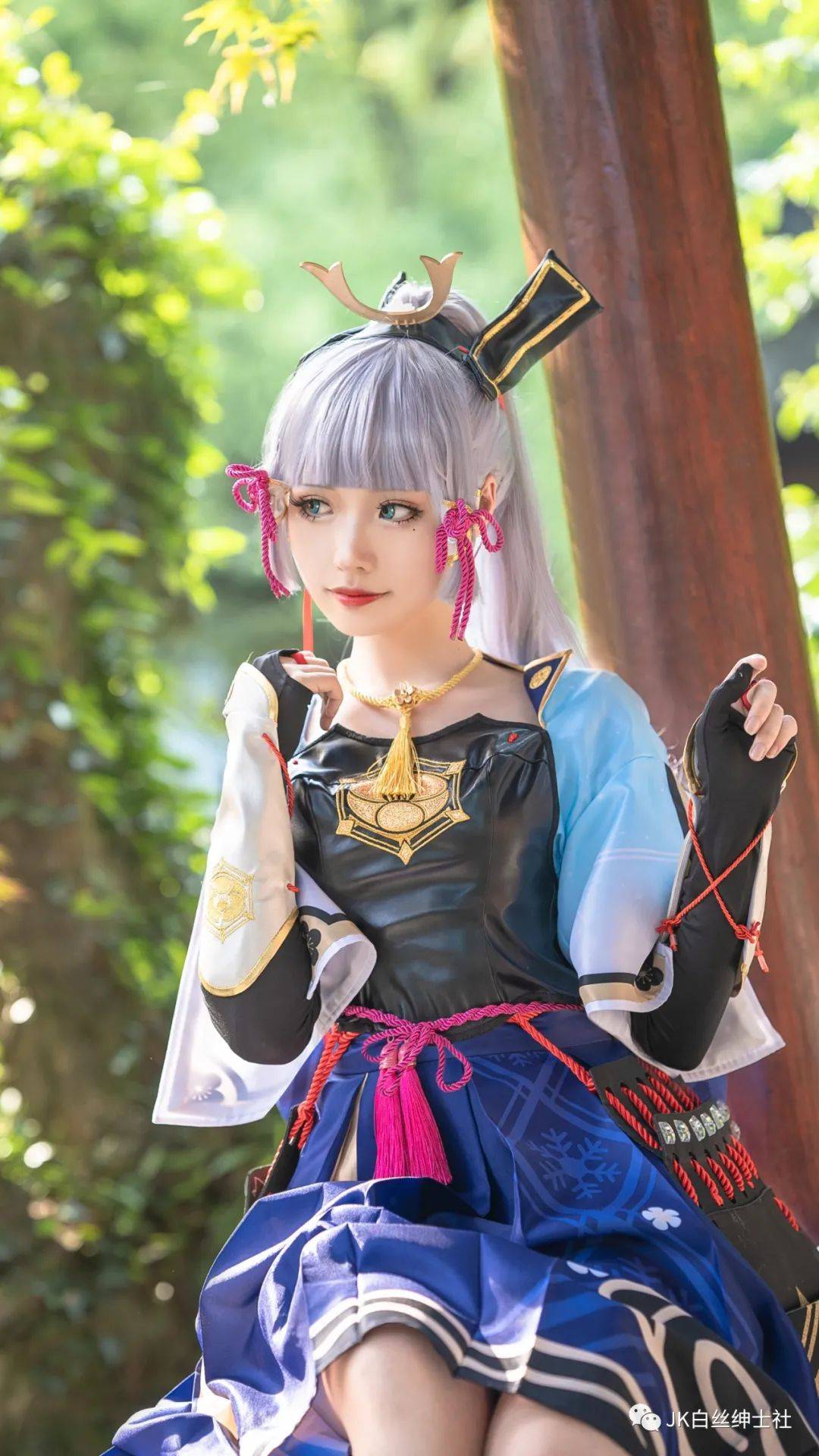 cos:原神稻妻神里大小姐,美景当前,只差一壶茶与之相称呢_wb__yizaki