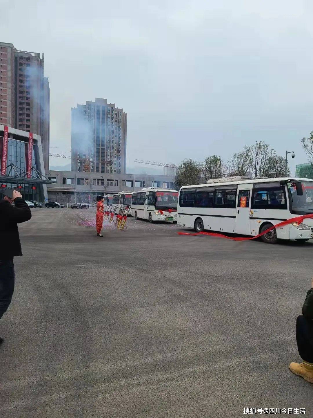 喜訊!廣安前鋒汽車客運站正式投入運營_客運中心_中轉_換乘