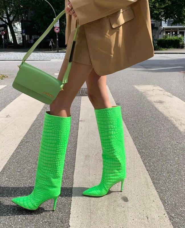 色调 做荆棘花园里的“绿”女郎，一秒心动