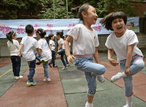 家长|小学阶段“学前班”将被取消？官方已经回应，小学老师不太高兴