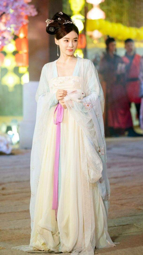 美人5位被造型耽误的古装美人！综艺里很惊艳，剧里怎么就一般般呢