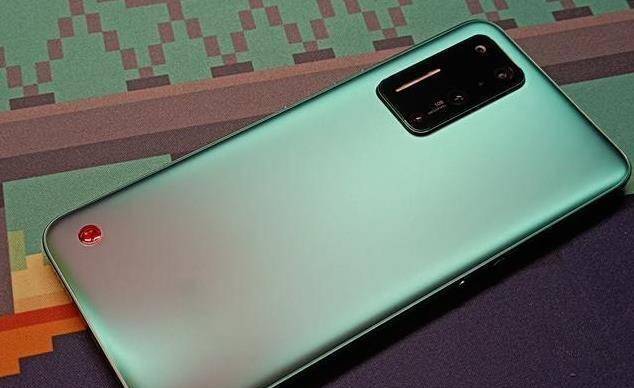 坚果新机秀肌肉,骁龙865 55w闪充,外观致敬罗永浩_手机_该机_配置