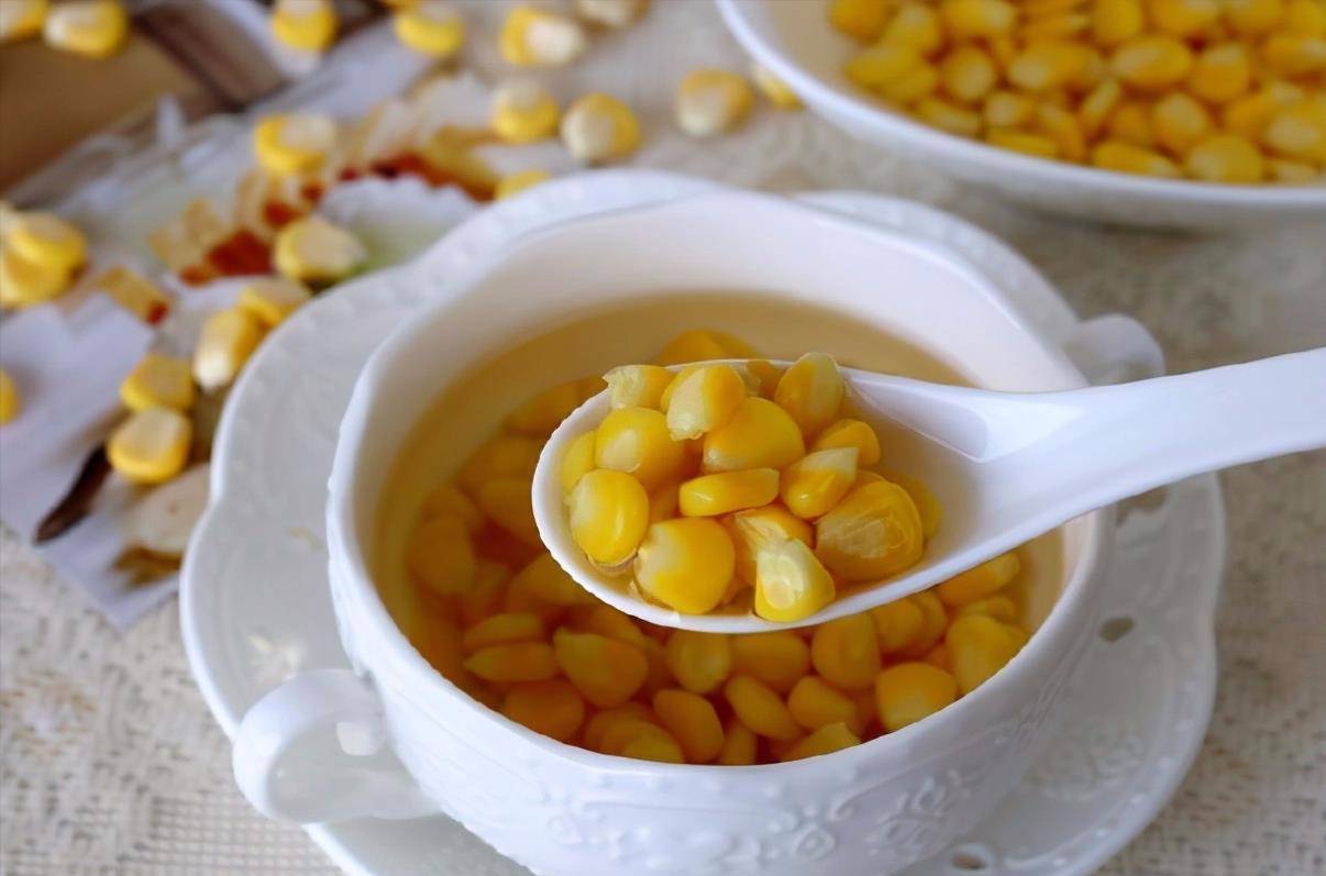 教你一款经典玉米糖水,冰镇一下超好喝,一看就会夏天必备