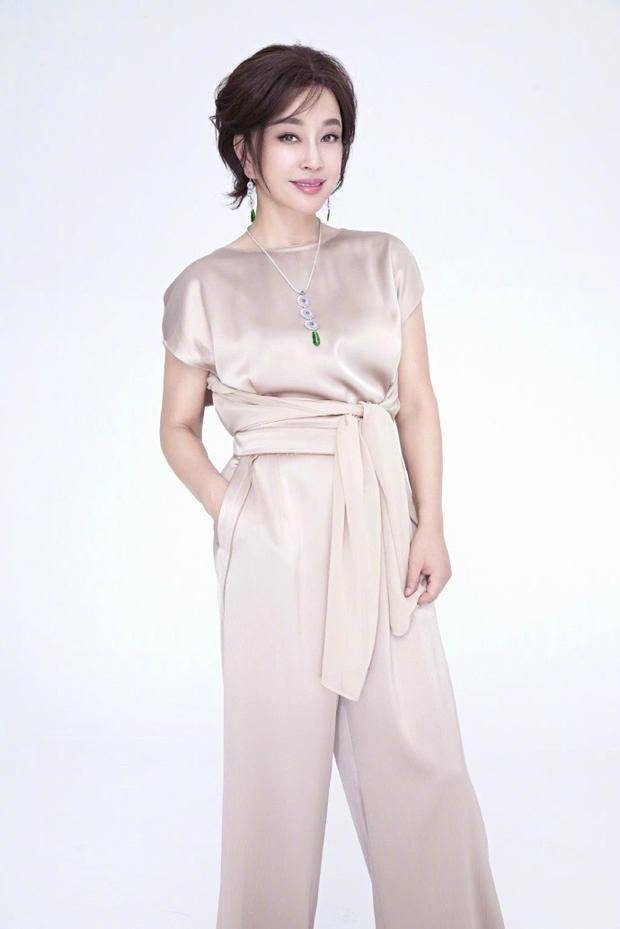 刘晓庆身高 来自搜狐网