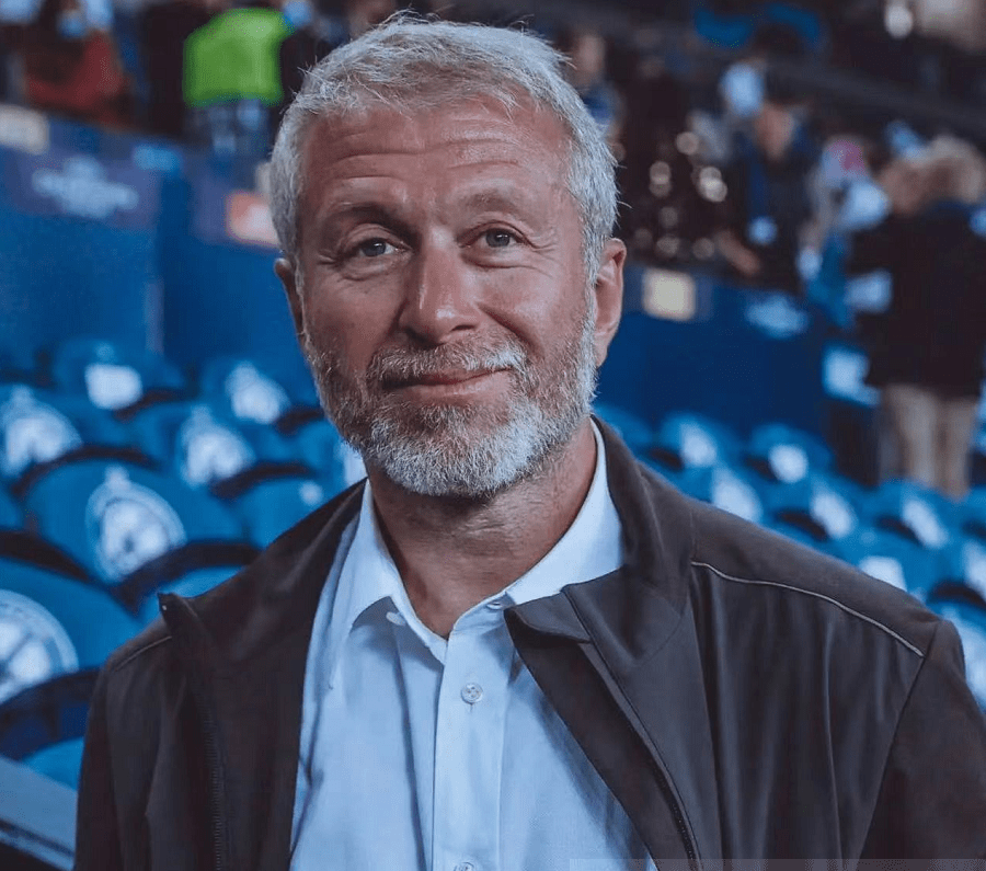 近日,著名主持人皮尔斯摩根表示:【现在的形势非常明朗了,作为惩罚