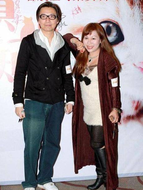 他90年代红遍半年天,最红时消失8年当老师,今54岁仍未娶妻_曾航生