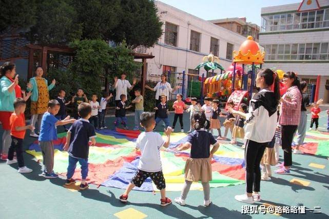 竞争|重庆市高新区公招288名教师，无一学前教育岗，幼教人可太难了！