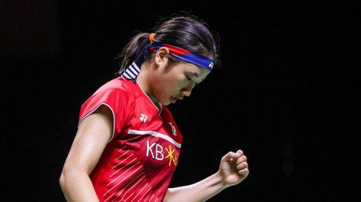 决赛|何炅老师收粉丝金条按摩椅，上《快乐大本营》有必要送礼吗？！！