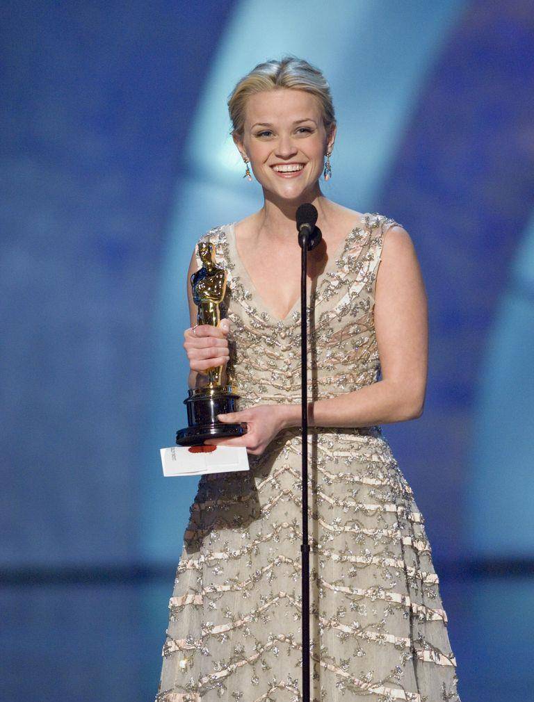 经典 多年来令人难忘的奥斯卡礼服