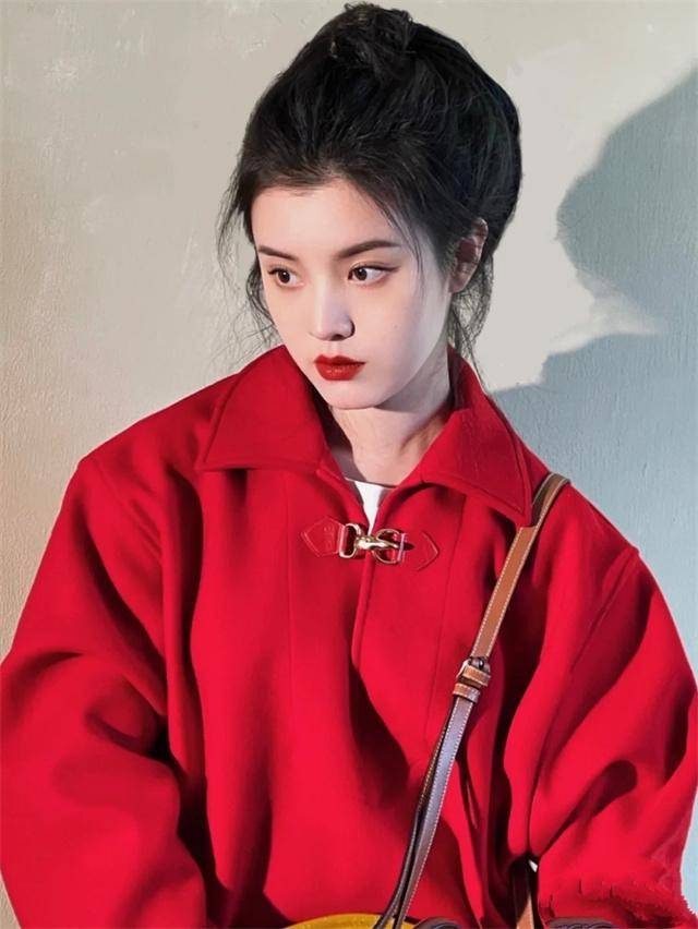 关键过年该怎么化妆？素颜达人会告诉你答案：底妆别太厚，脸别修容