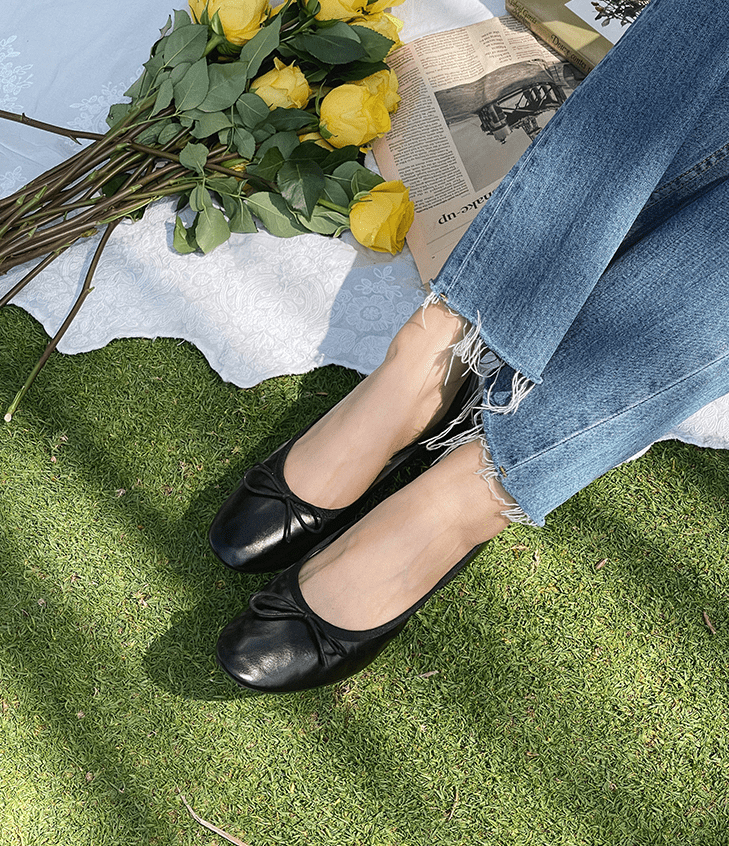 鞋王 芭蕾鞋才是2022年的“鞋王”，穿着舒适不累脚，怎么搭都洋气