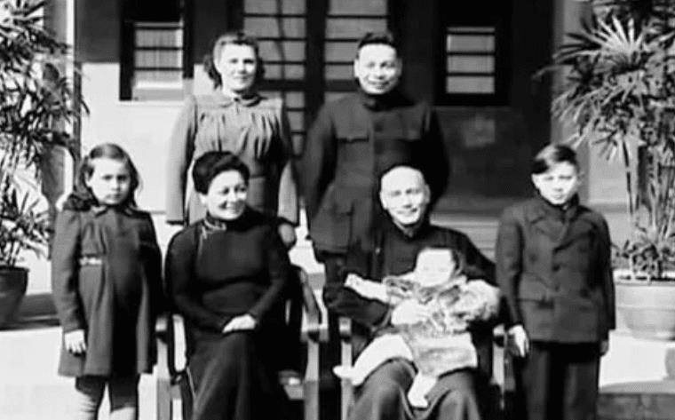 四大家族孔祥熙的后代:大儿子娶了妈妈闺蜜,小儿子成了石油富翁_孔令侃_白兰花_盛升颐