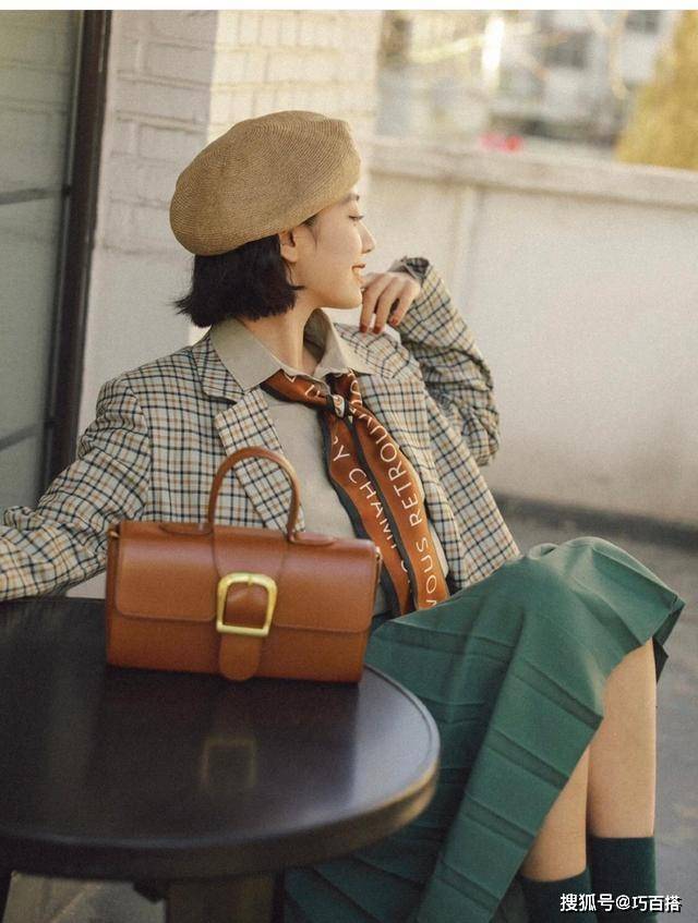 面料 从领口做文章,发现不经意的小浪漫,提升气质,提升穿搭品味