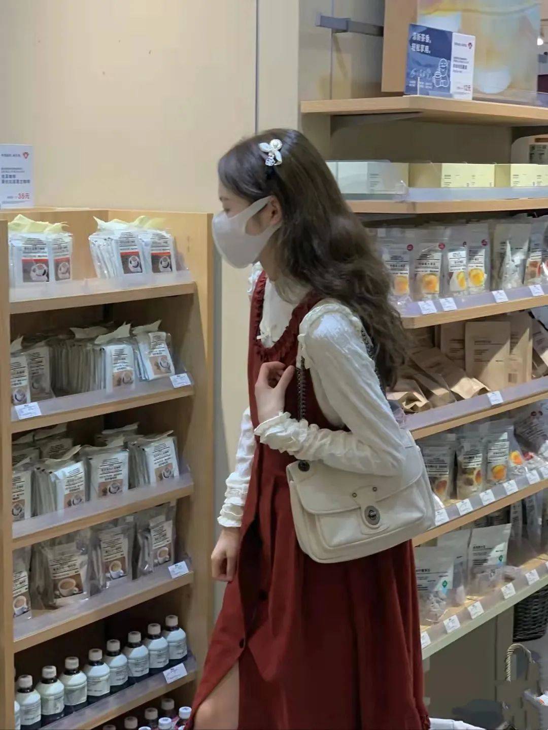 卫衣 避坑指南：叠穿的5种正确打开方式，高级时髦又舒适