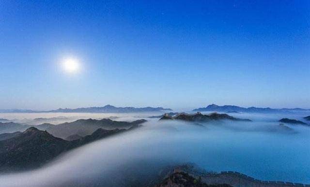 作者简介缪氏子,姓缪的小孩子,名字不详.生长于唐朝开元年间.