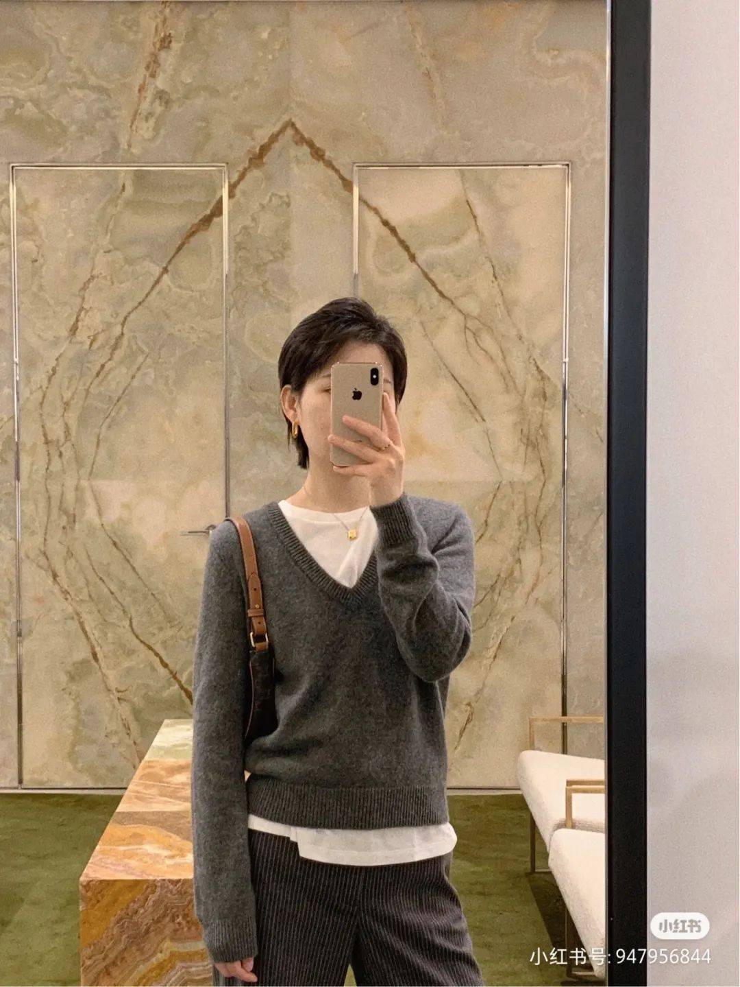 卫衣 避坑指南：叠穿的5种正确打开方式，高级时髦又舒适