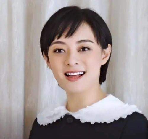 方脸别再追求“瓜子脸”了，这几位明星告诉你，方脸也能美丽大气