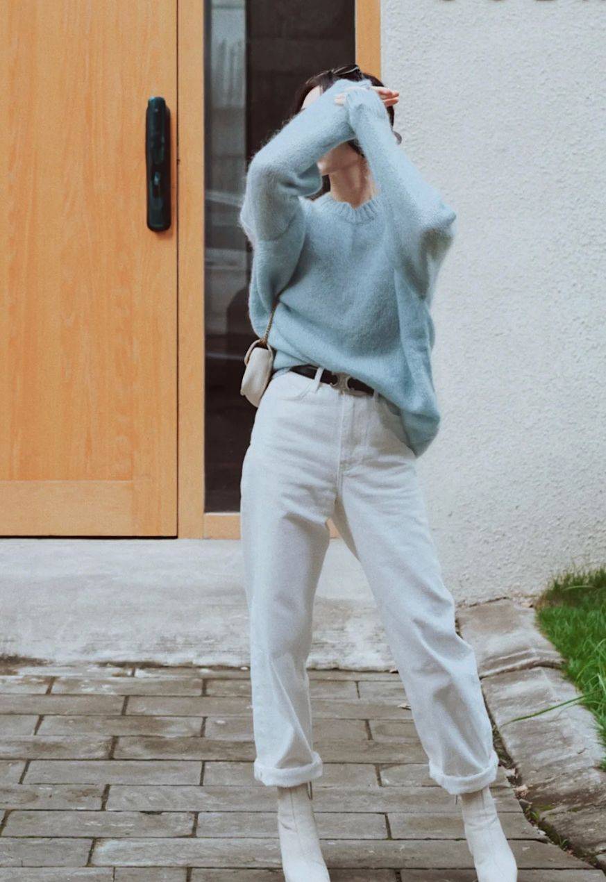 下半身 下半身偏胖的中年女人，别只知道穿阔腿裤，其实这些裤子更显瘦