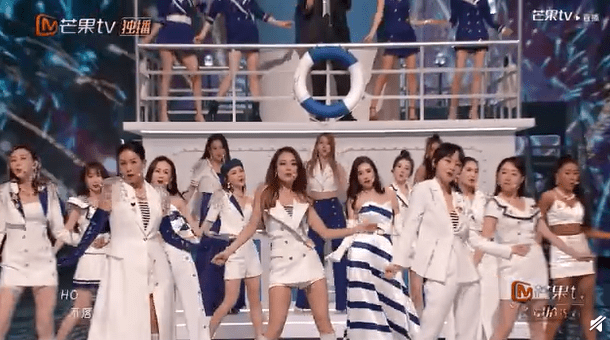 节目组|《浪姐2》成团夜男嘉宾惹争议，为何龚俊和姐姐们群舞帅上热搜？！