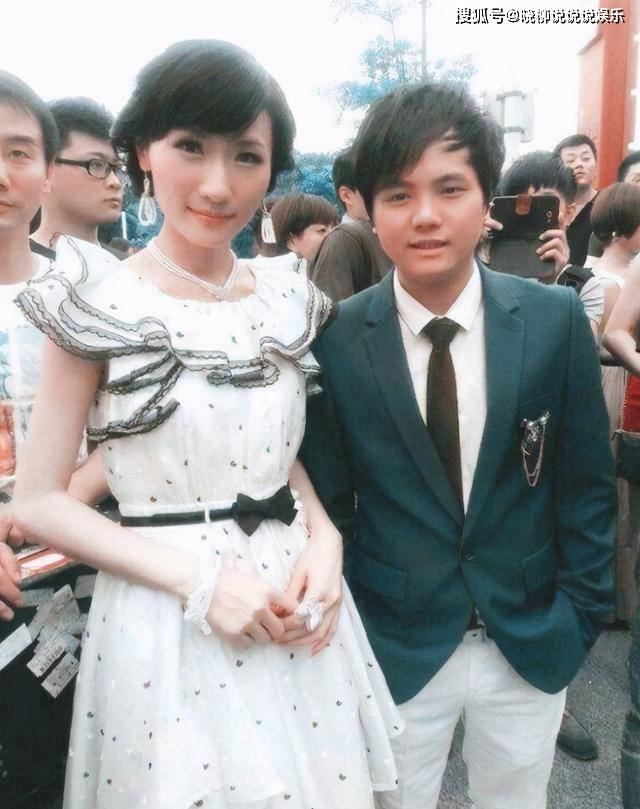 郑源妻子 老婆图片