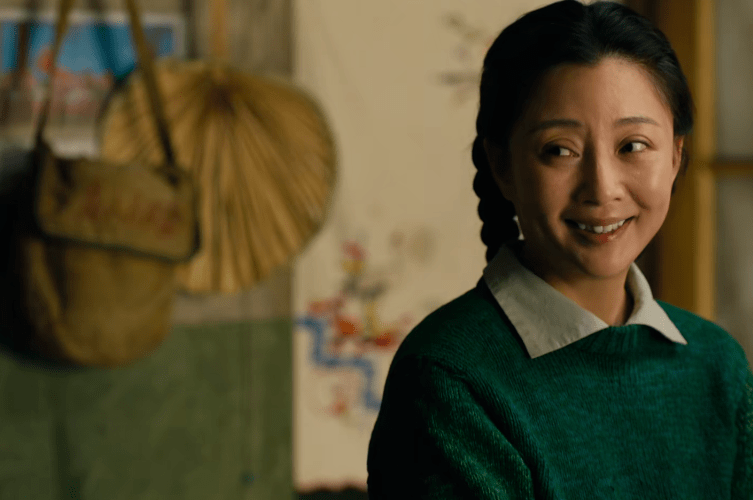 殷桃凭|《人世间》演技绝了！殷桃凭啥把中年女演员这副“烂牌”打成王炸！