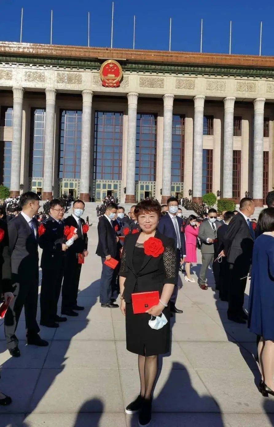 志愿风采 | 深耕基层20载,她是社区居民的"知心人"_李芳_服务_人人