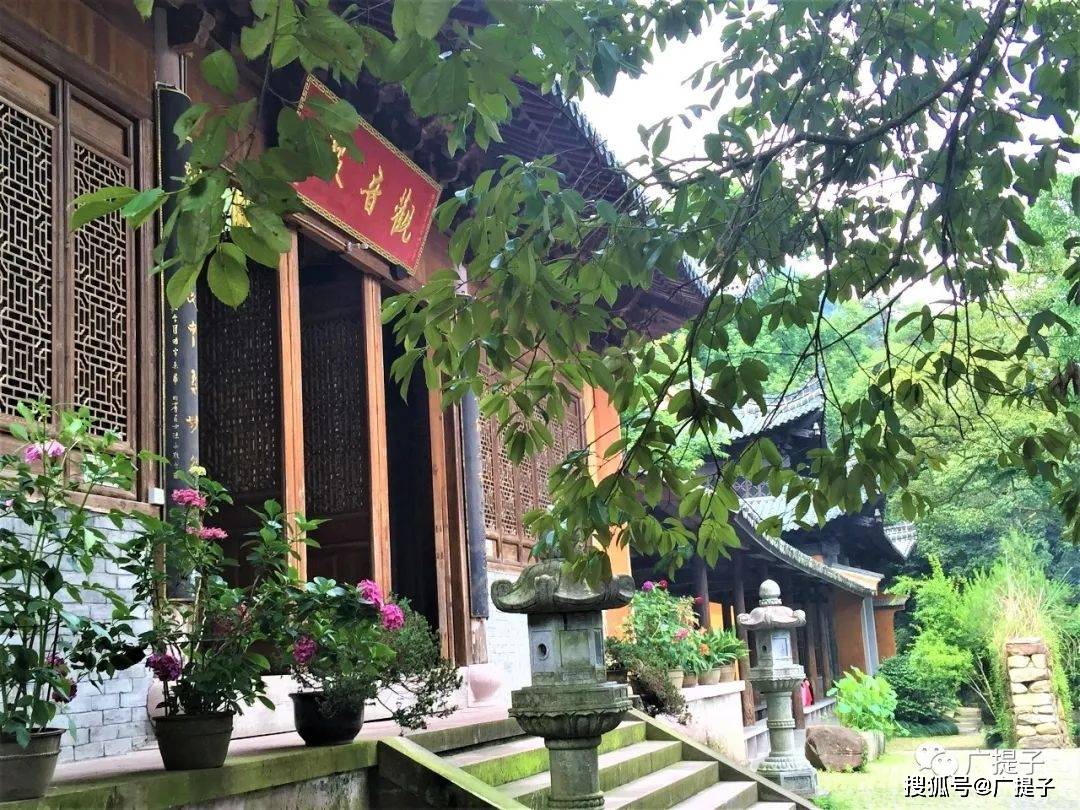 拜谒天台宗祖庭宁波国清寺,天台美景石梁飞瀑寻踪五百罗汉