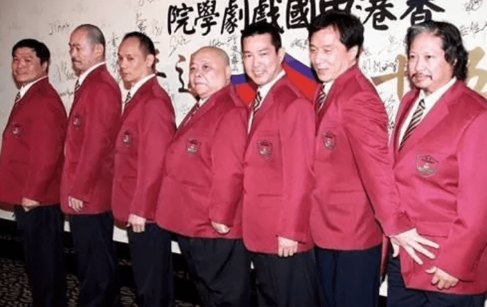 看点|成龙动作电影周闭幕看点：吴京冻成喜剧人，肖战与成龙合唱太燃？