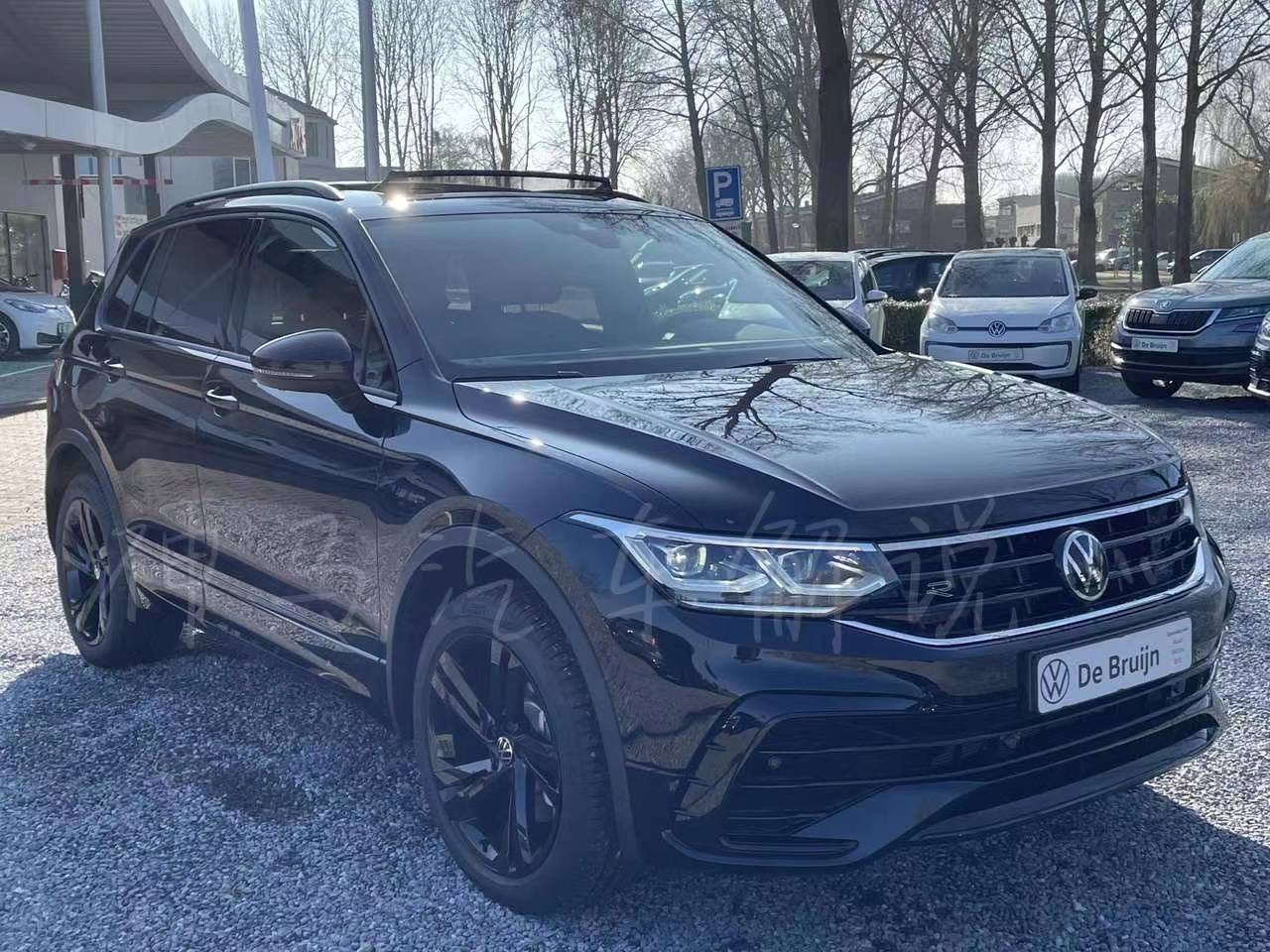 原创2023款途观黑武士来了20t插混四驱造型优雅又犀利