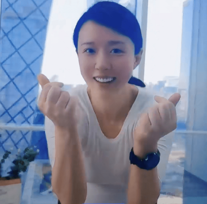 原创颜丹晨晒最新写真照庆生已怀孕37周丈夫身份至今是个谜