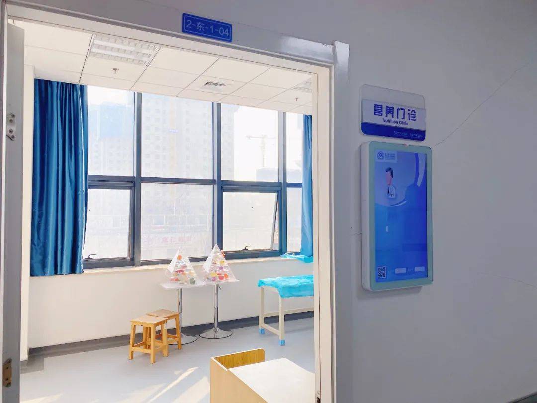 父亲|脑科团队勇闯“生命禁区” “拆除”脑干肿瘤