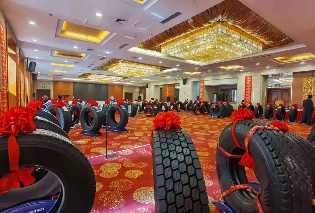 目前公司主要的代理品牌有:"双钱","回力","路星","超级舰队","米其林