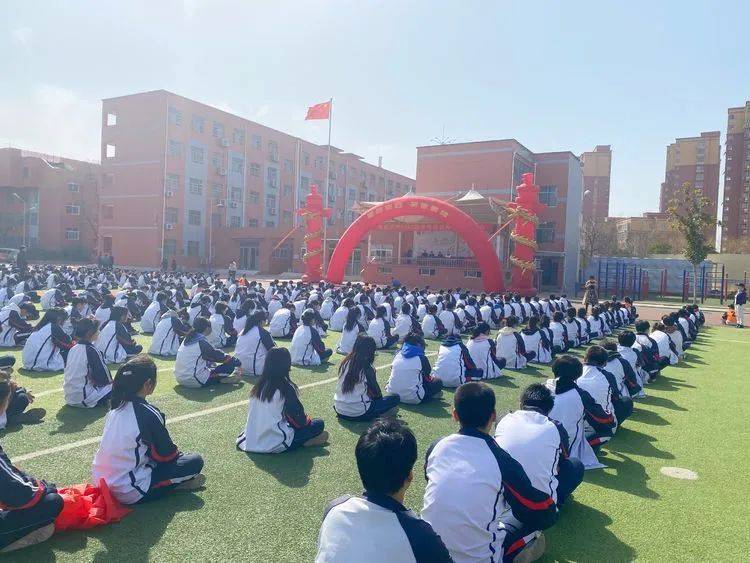 枣庄九中举行2022中考百日誓师大会-家庭网