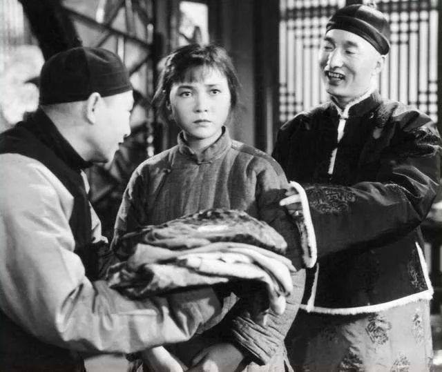 以史为鉴：1948年，白毛女在香港上演时是如何打舆论战的！_搜狐网