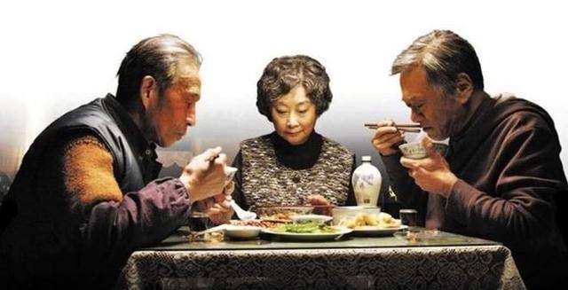 目忍|票房惨目忍睹口碑居高不下的10部冷门国产片,每部都被严重低估了